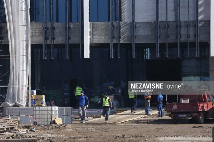 Radniku ventil razbio glavu