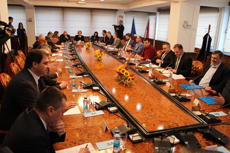 Legitimacija delegatima ostaje za uspomenu