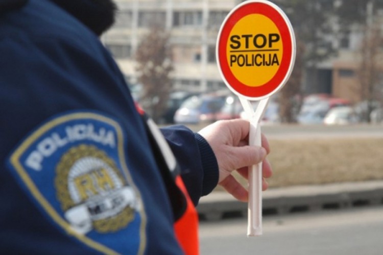 Lažni policajac naplaćivao nepostojeće kazne?