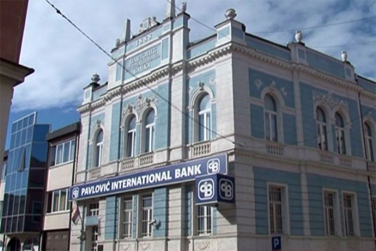 Švajcarci preuzeli 22 odsto Pavlović banke