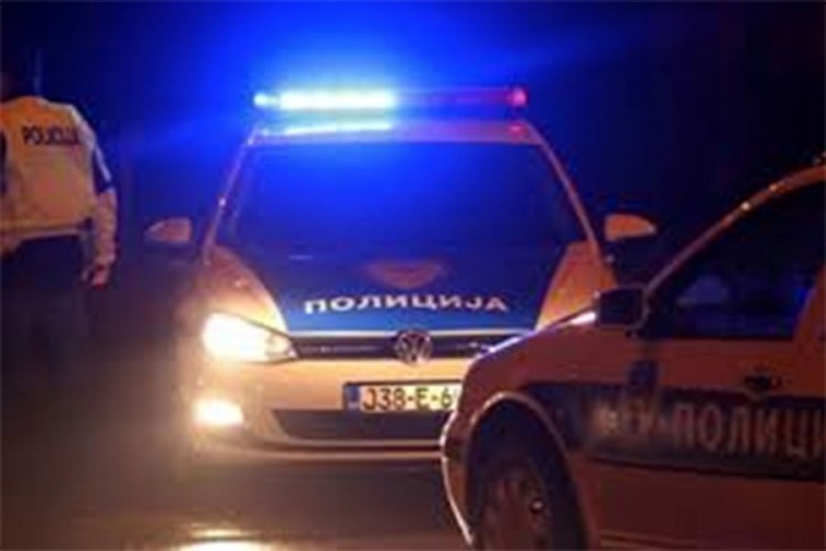 Žena poginula, četvoro povrijeđeno u sudaru kod Novog Grada