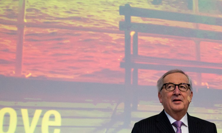 Junker: Postoji mogućnost povratka u devedesete na Balkanu