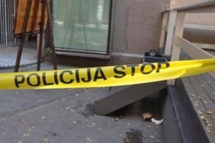 Zapaljen automobil u sarajevskom naselju Stup
