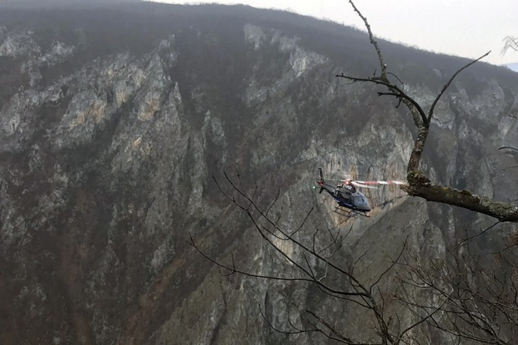 U veliku potragu za nestalim muškarcem kod Banjaluke uključen i helikopter