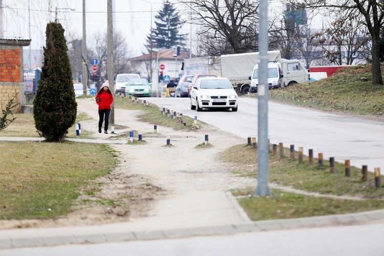 Planiran kružni tok kod 'Lesnine' i trotoar do 'Tropika'