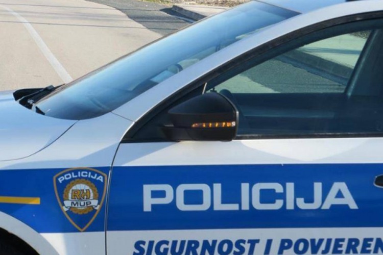 Hrvatski policajci pijani prijetili Srbima: "Zapalićemo vam grad"