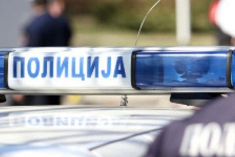 Dvoje povrijeđenih u saobraćajnoj nezgodi u Mokrom