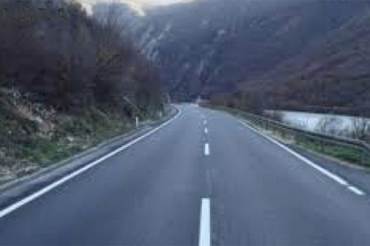 Kolovozi suvi, mogući odroni