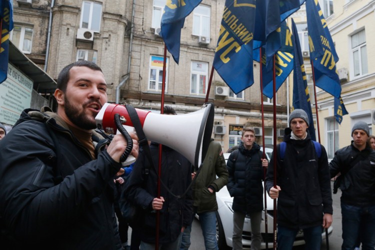 Demonstranti traže opoziv Porošenka