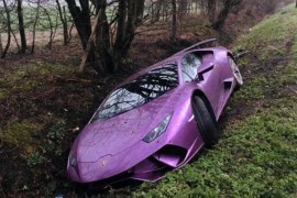 U kanalu u Londonu pronađen Lamborghini