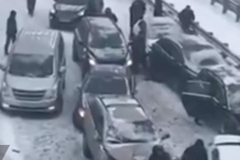 Desetine vozila u lančanom sudaru, objavljen video