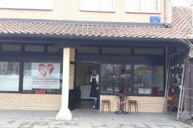 Dječja kuhinja na izdisaju