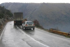 Mokri kolovozi, saobraćaj bez zastoja