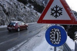 U jugozapadnim krajevima vjetar formira snježne nanose