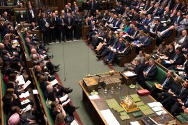 Britanski poslanici odbacili Brexit bez sporazuma
