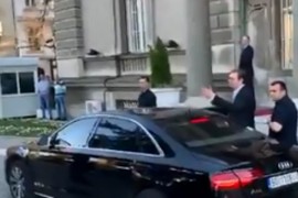Vučić izašao iz Predsjedništva: "Nema ništa od toga"