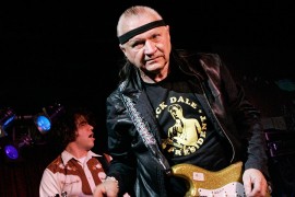 Preminuo gitarista Dik Dejl