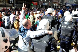 EU: Protesti da budu mirni i u okvirima zakona