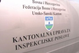 "Kralj kraljeva" građanima dijelio vaučere i uzimao otiske prsta