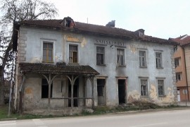 Zgrada na listi zaštićenog kulturnog nasljeđa prepuštena zubu ...
