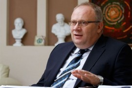 Bogdanić: Miličević da dostavi prijedlog budžeta, inače krši zakon