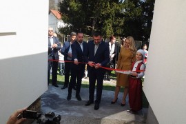 Nema više fizičkog u učionicama