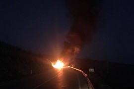 Zapalio se mercedes kod Mostara, trudnica doživjela šok