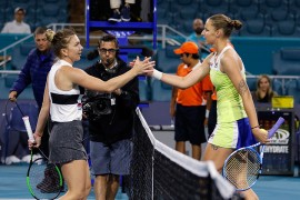 Pliškova nadigrala Halep za finale Majamija