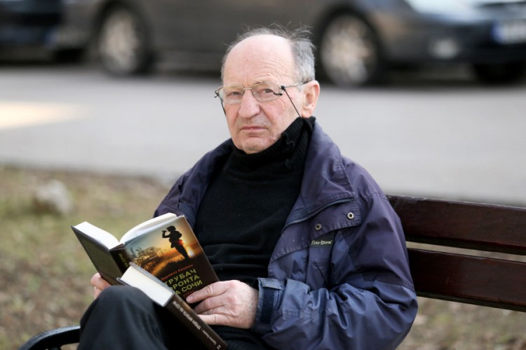 Zdravko Kecman: Ko ne čita duge romane, ne čita ni one kratke