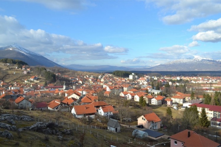 Poslije osam dana, stigla struja u Nevesinje