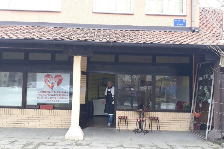 Dječja kuhinja na izdisaju