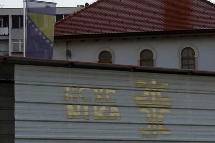 Gradonačelnik Prijedora osudio nemprimjerene grafite