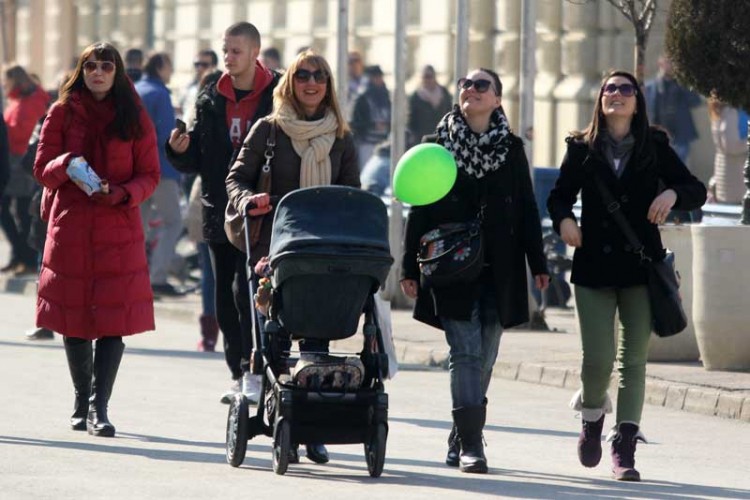 Toplo i vjetrovito u BiH, večeras naoblačenje
