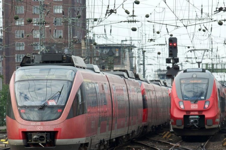 Oluja zaustavila vozove u Njemačkoj