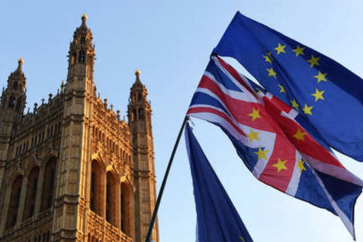 London ukida carine i kontrole na granici sa Irskom