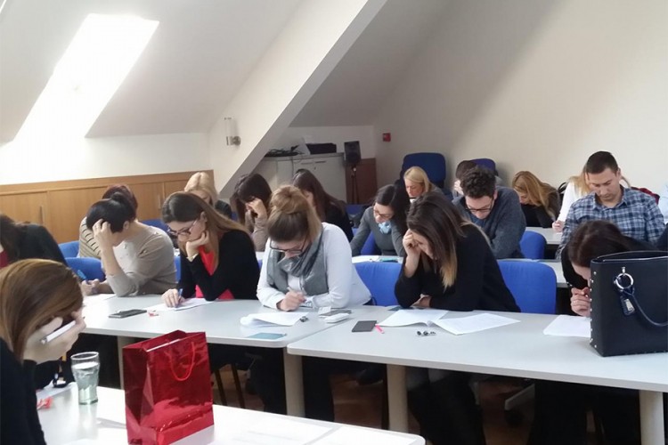 Strani radnici moraju da nauče osnove slovenačkog jezika