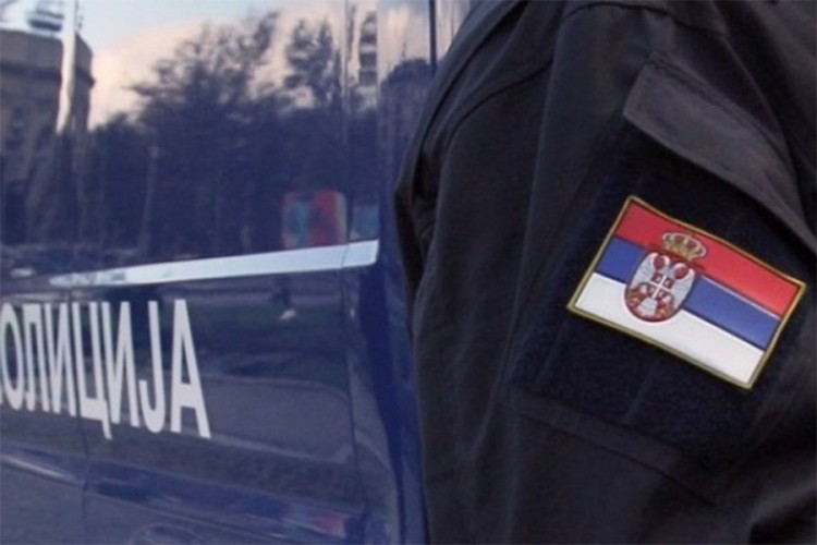 Srpski policajac u penziji odavao službene tajne MUP-a hrvatskim firmama