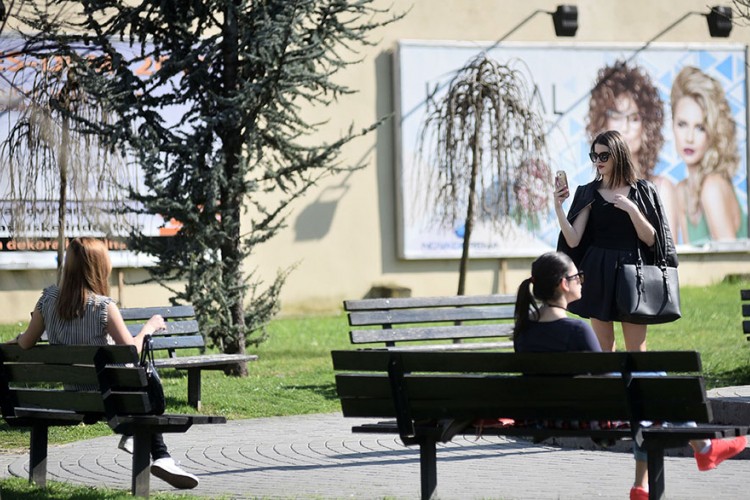 Oblačno i toplo u BiH