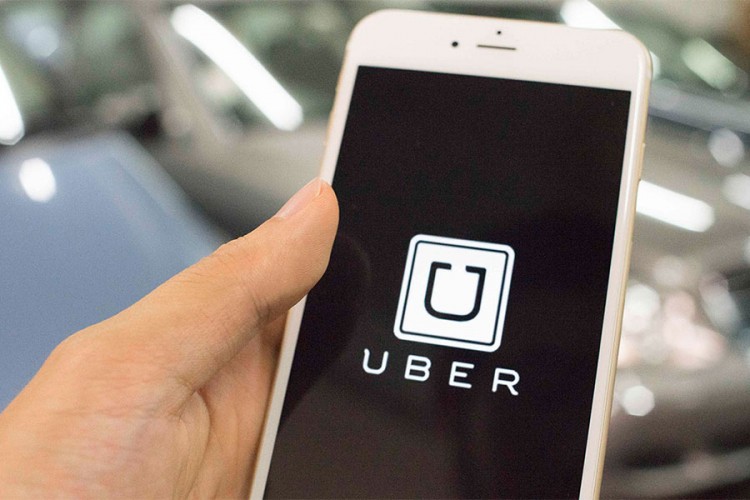 Uber okuplja ′dream team′ banaka za izlazak na berzu