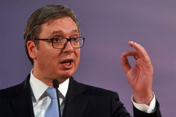 Vučić: Jeziv čin psihopate, on nema veze sa Srbijom