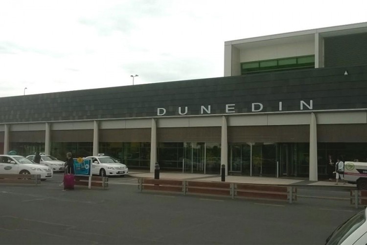 Zbog sumnjivog paketa zatvoren aerodrom na Novom Zelandu