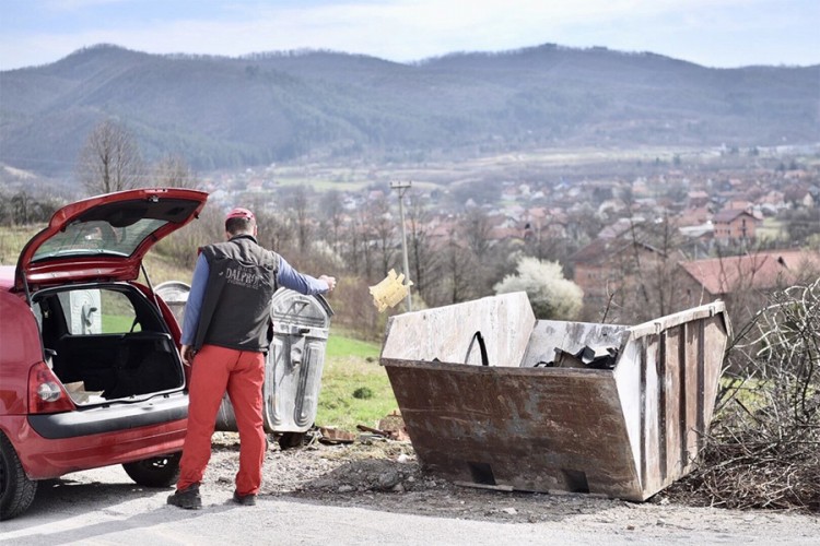 Počelo proljećno čišćenje Banjaluke: Iznesite krupni otpad!