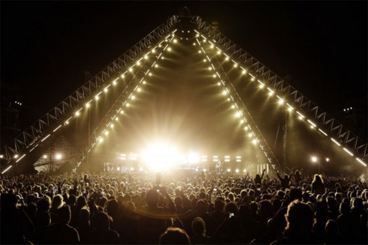 Spektakularni koncert Pepersa ispred piramida