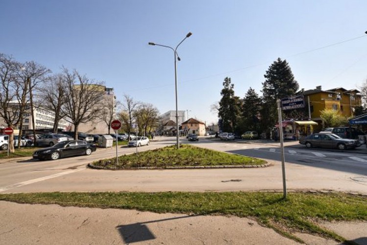 Novi kružni tok na raskrsnici kod Policijske uprave