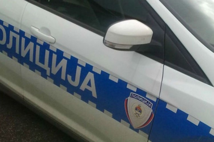 Produžen pritvor osumnjičenom da je majku bacio sa balkona