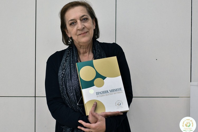 Predstavljena monografija o Prazniku mimoze