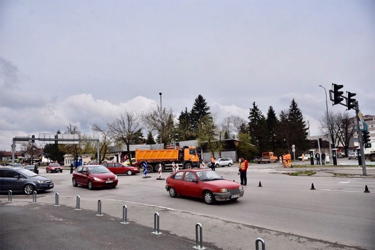 Počeli radovi na izgradnji kružnog toka kod "Mljekare"