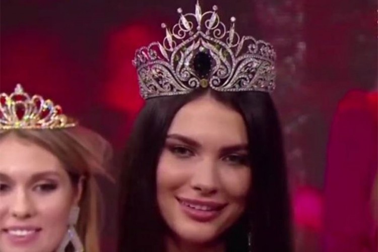 Naljutila organizatore: Ruska misica ostala bez krune