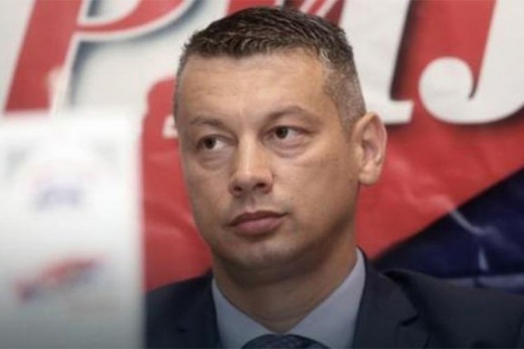 Nešić: Semafor na raskrsnici u Ramićima najbolje rješenje