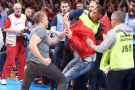 Krivične prijave protiv Milana Kalinića i navijača zbog tuče